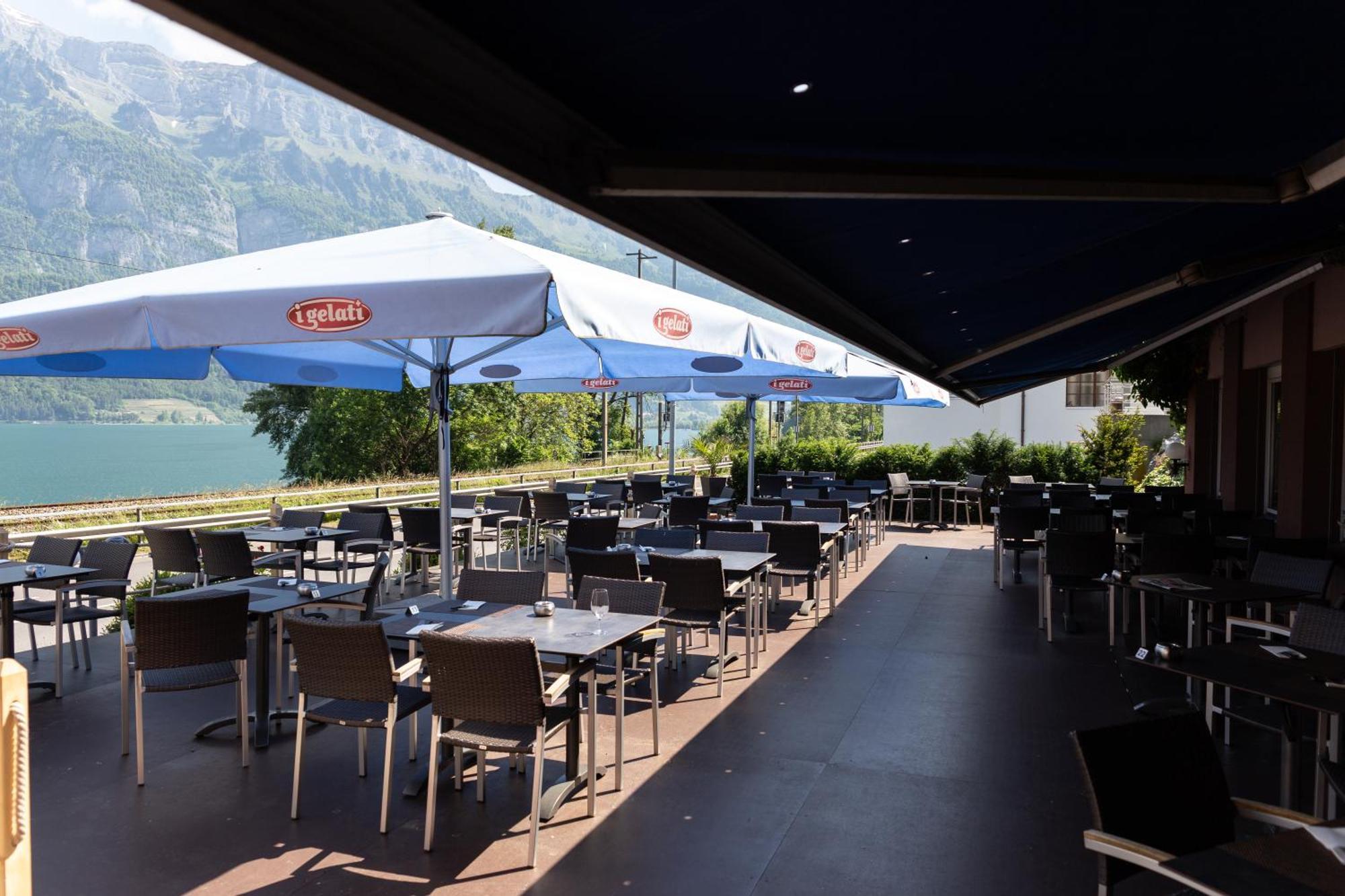 Hotel Schiffahrt Mols Exterior photo